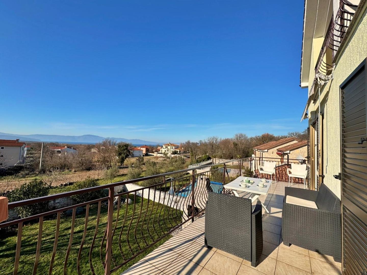 Apartments Pavle Malinska Exteriér fotografie